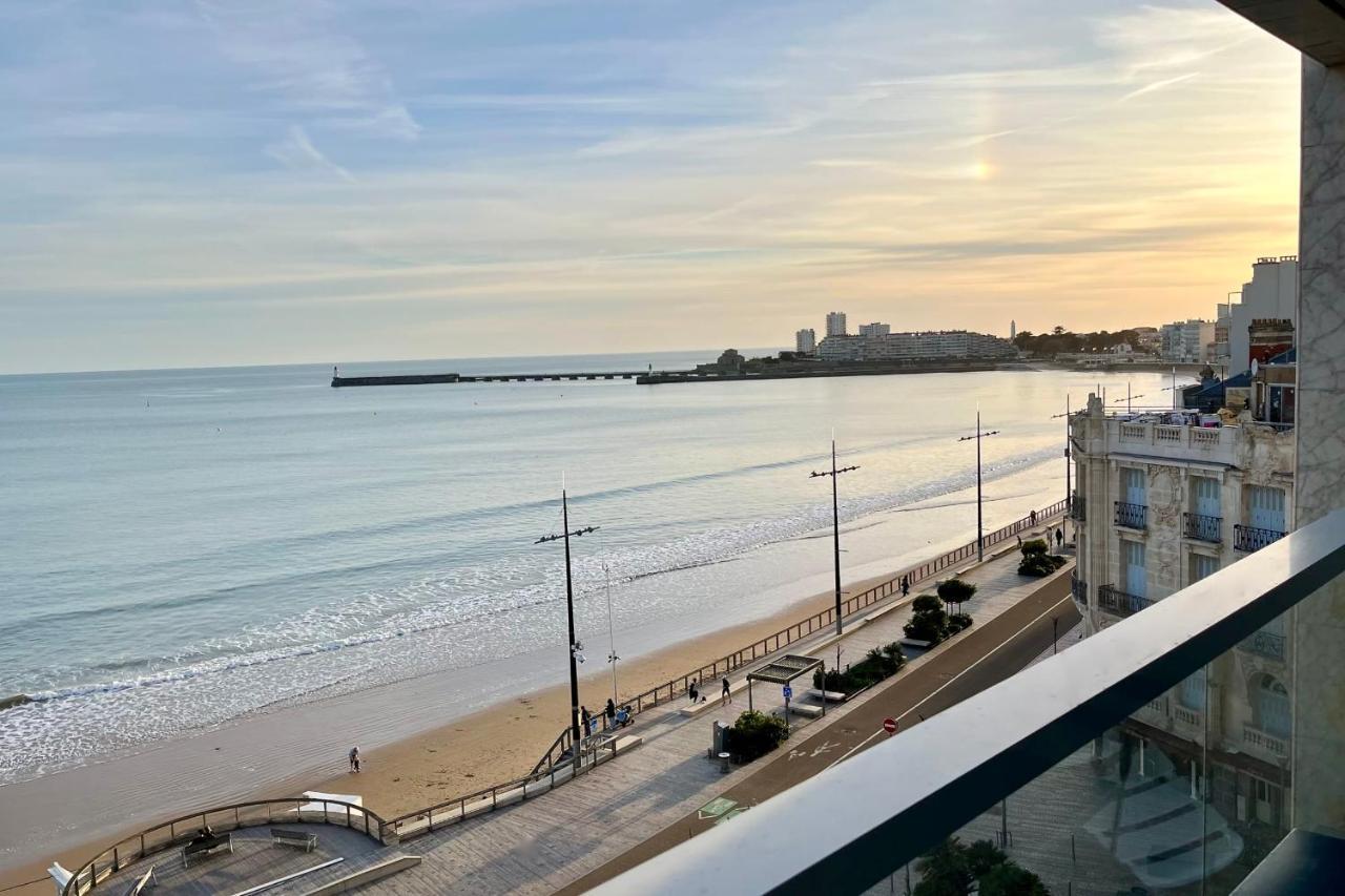 Acces Direct A La Plage Garage Ferme لي سابلِ دولونْ المظهر الخارجي الصورة